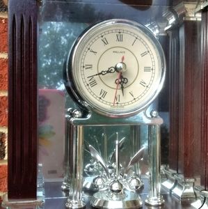 Wallace Mahogany Carriage Clock w/ Spinning Crown